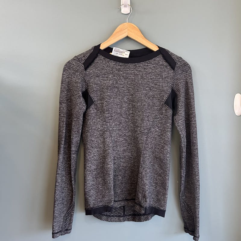 Used lululemon athletica TOPS S-4/6