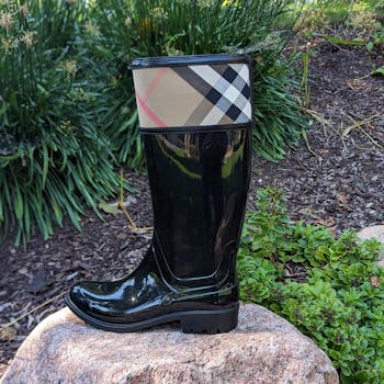 House Check Rubber Rain Boots in Black - Burberry