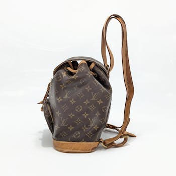 Louis Vuitton, Bags, Louis Vuitton Montsouris Monogram Canvas Mm Backpack  Bucket Vintage