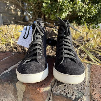 Used AS IS louis vuitton high top sneakers SHOES 6 / ATHLETIC - CASUAL