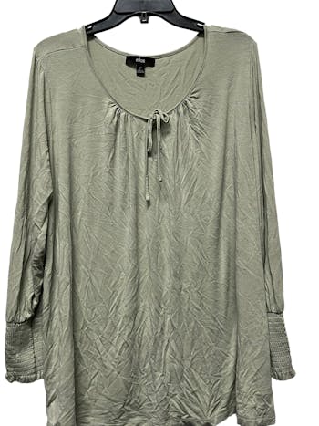 Lucky Brand, w/Tags V-Neck Top – Juniper & Oak Consignments