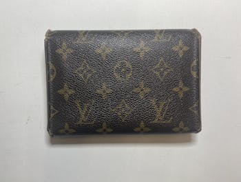 2nd hand lv wallet