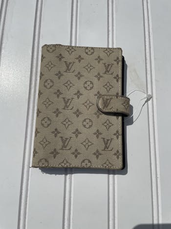 used Louis Vuitton CA1915 Handbags