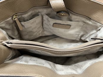 Michael Kors Handbags & Purses